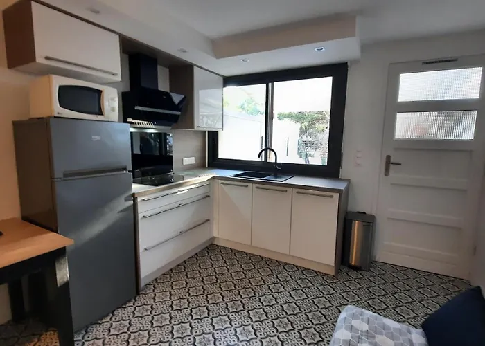 Appartement Climatisé Lantanas 4 Personnes Le Lavandou
